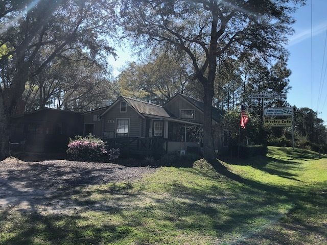 2216 S Mimosa Ave, Middleburg, FL 32068